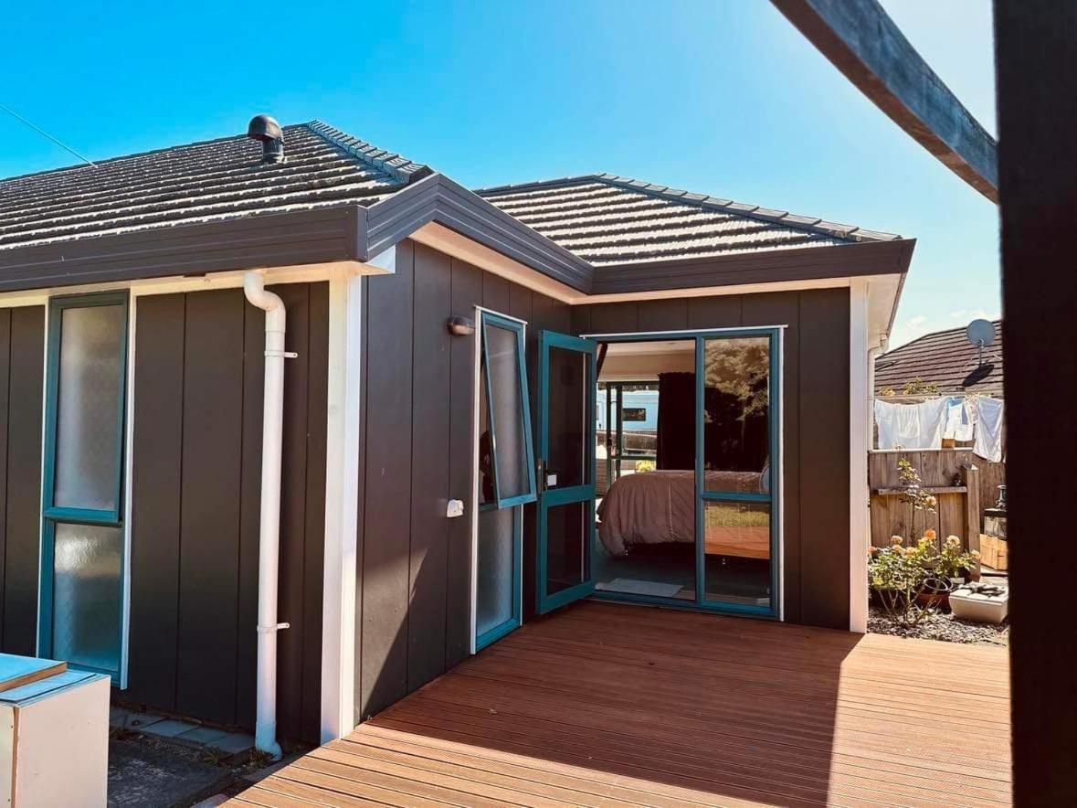 Observation Guest Suite Paraparaumu Exterior foto